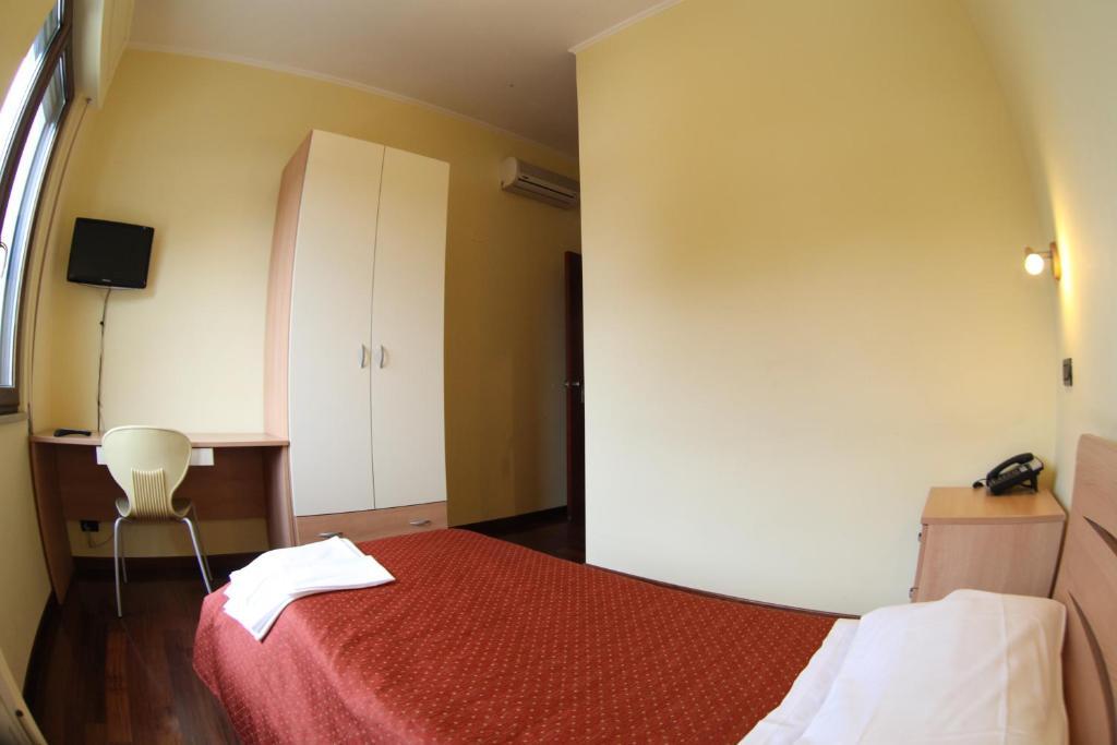 Hotel Veronese Cerignola Quarto foto
